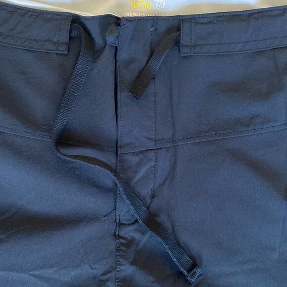 Mountain Hardwear Women's Black Yuma Convertible Pant size 14 - Picture 8 of 8